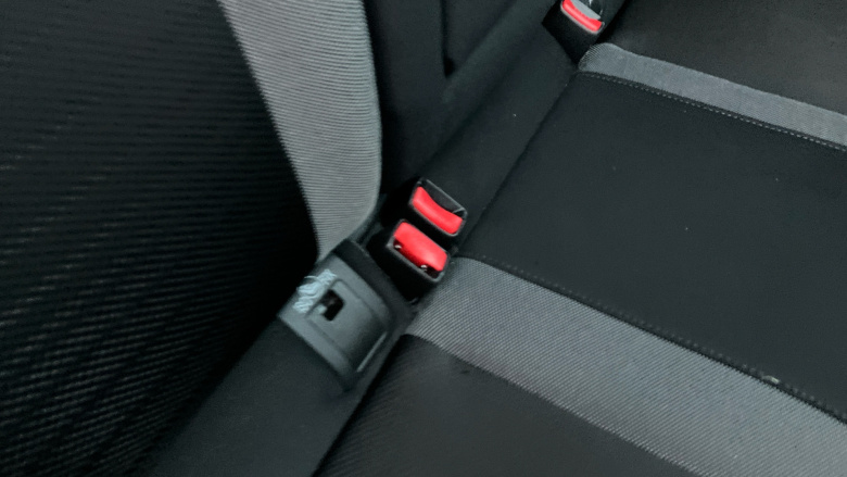 Nissan Qashqai 1.2 DiG-T N-Connecta 5dr Petrol Hatchback